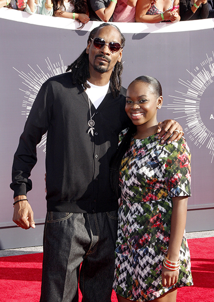 Snoop-Dogg-and-Cori-Broadus