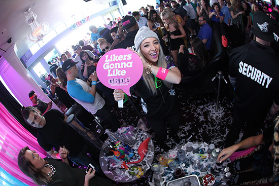 Jenna-Marbles-partying-at-Ghostbar-Dayclub