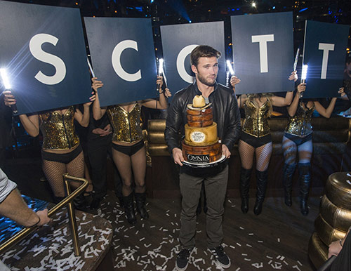Scott-Eastwood_Birthday-Cake_OMNIA-Nightclub