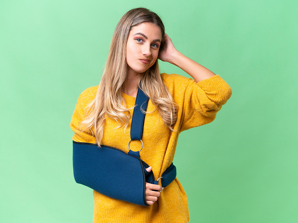 woman with an injured arm